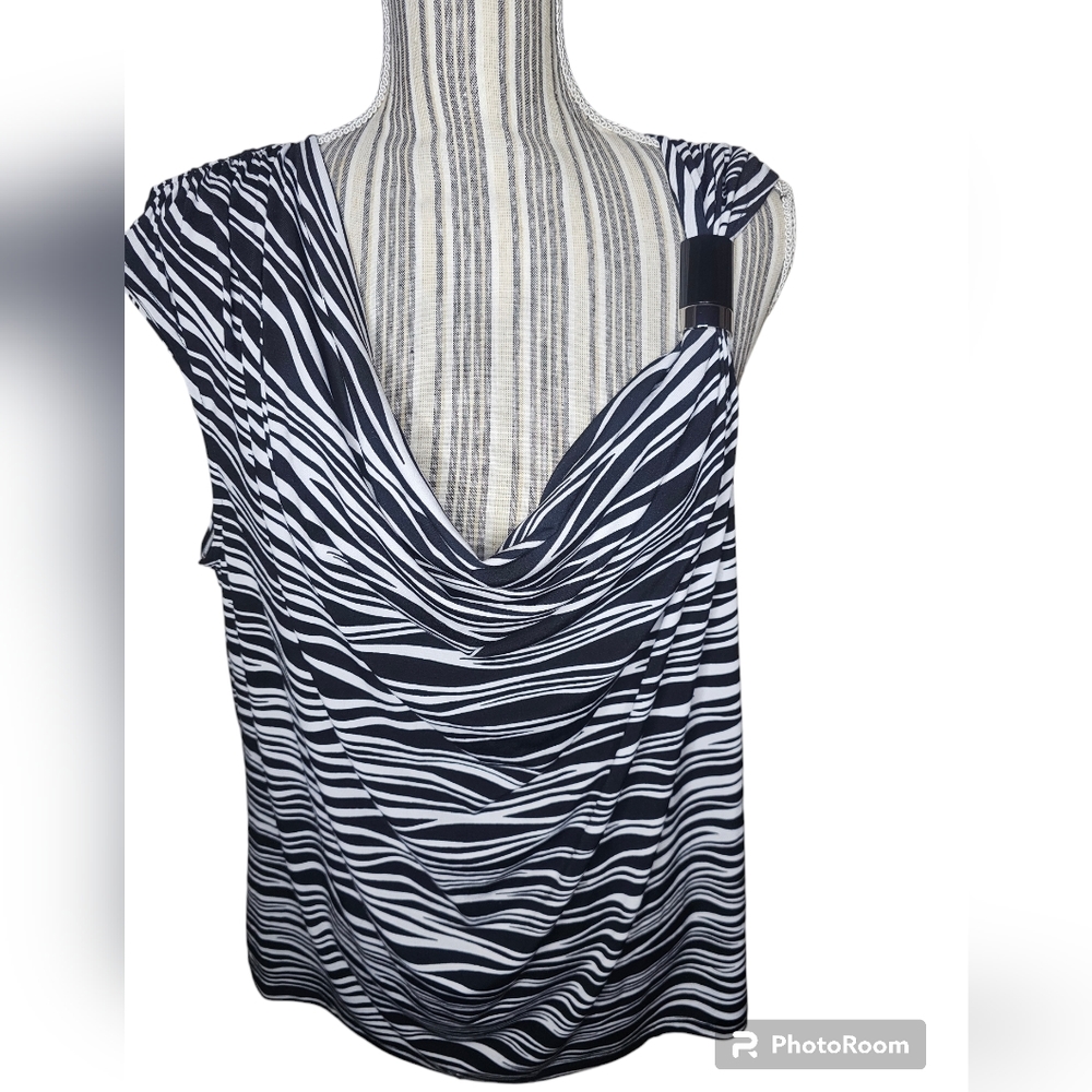 Michael kors women's white/black sleeveless cowl neck top size 1X